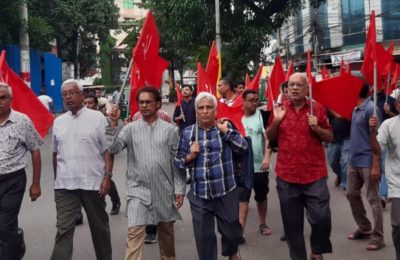 সাম্প্রদায়িক হামলা ও লুটপাট বন্ধের দাবিতে চট্টগ্রামেসিপিবির বিক্ষোভ