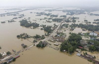 বন্যার্তদের পাশে দাঁড়াতে প্রধান উপদেষ্টার ত্রাণ তহবিলে অনুদান পাঠানোর আহ্বান